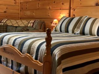 Small Family Suite Rental Perfect for a Relaxing Vacation in West Virginia - Valley Head - 4