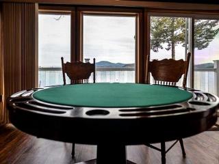 Spacious Lakeside Vacation Rental on Lake Coeur d'Alene in North Idaho - Coeur d'Alene - 2