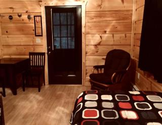 Embrace Nature in this Cabin in Monterville, West Virginia - Valley Head - 4