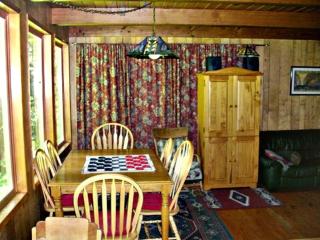 Secluded Ski-In and Ski-Out Cabin with Private Sauna on Mount Hood in Oregon - Government Camp - 5