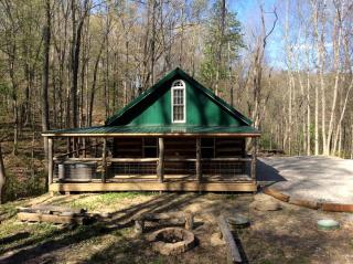 Rustic Cabin Rental with a Private Hot Tub in Nelsonville, Ohio - Nelsonville - 8