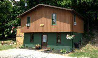Mountain Vacation Cabin with Hot Tub in Hocking Hills State Park, Ohio - Nelsonville - 0