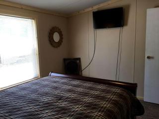 Luxury Vacation Cabin near the Wayne National Forest in Nelsonville, Ohio - Nelsonville - 2