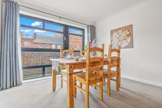 Cosy Homely 2 Bed Flat for 4 Guest - Walkley - 3