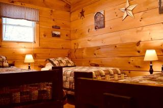 Rustic Wooden Cabin Settled Between Trees in Monterville, West Virginia - Valley Head - 2