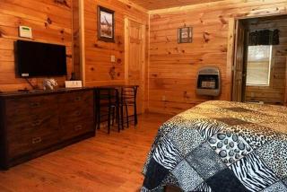Rustic Studio Unit Perfect for a Couples Retreat in West Virginia - Valley Head - 1