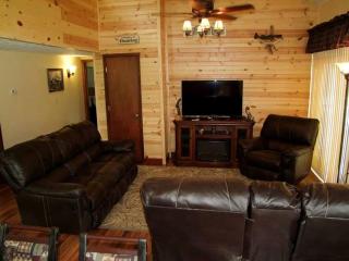 Spacious Cabin Rental for Large Groups near Wayne National Forest in Nelsonville, Ohio - Nelsonville - 7