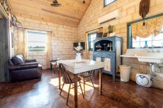 Breathtaking Cottage with Amazing Views in Fredericksburg, Texas - Fredericksburg - 7