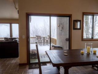 Tree-House Style Cabin for Rent near Boone, North Carolina - Beech Mountain - 3