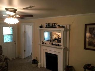 Family Cottage with Easy Access to Wayne National Forest in Nelsonville, Ohio - Nelsonville - 3