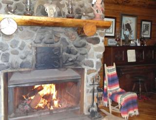 Rustic Cabin Rental for an Outdoor Getaway near the Great Sand Dunes in Colorado - - 3