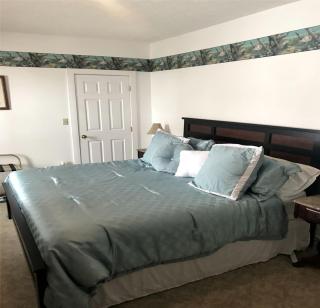 Inviting Suite Rental in a Charming Farmhouse in Sandusky, Ohio - Sandusky - 1