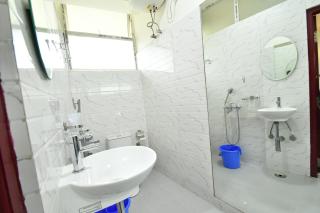 White Lotus Guest House - Shillong - 8