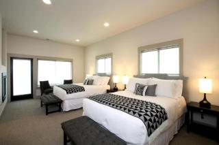 Modern Vacation Rental with Breakfast Included near Willamette River, Oregon - Newberg - 9