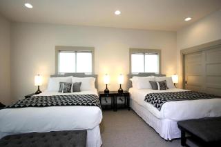 Modern Vacation Rental with Breakfast Included near Willamette River, Oregon - Newberg - 7