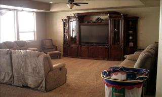 Spacious Villa for a Large Group Getaway in Garden City on Bear Lake, Utah - Garden City - 9