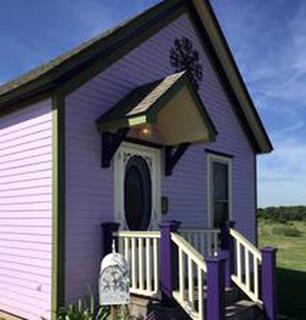 Charming Cottage Rental with Whirlpool Tub in Sharon, Oklahoma - - 0