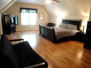 Elegant Lodge Rental with Lovely Countryside Views near Charlottesville, Virginia - Zion Crossroads - 8