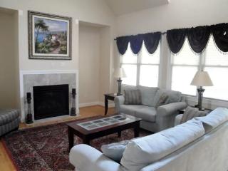 Elegant Lodge Rental with Lovely Countryside Views near Charlottesville, Virginia - Zion Crossroads - 6