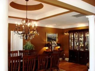 Waterfront Luxury Vacation Rental with a Pool in Manteo, North Carolina - 3