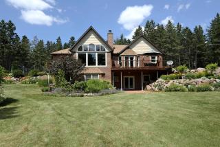 Four-Bedroom Luxury Vacation Rental on 80 Private Acres near Granite Peak, Wisconsin - Wausau - 8