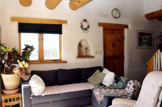 Romantic Getaway with Private Hot Tub and Mountain Views near Taos, New Mexico - Arroyo Seco - 5