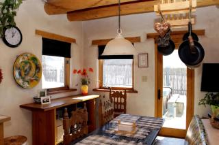 Romantic Getaway with Private Hot Tub and Mountain Views near Taos, New Mexico - Arroyo Seco - 4
