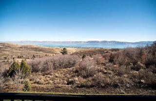 Stately Villa Rental for 34 Guests Overlooking Bear Lake in Utah - Garden City - 5
