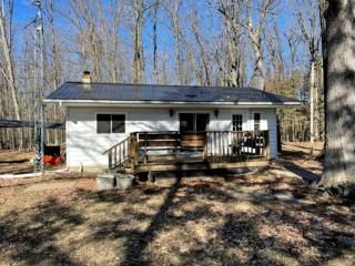 Rustic Cabin Surrounded by Nature for a Great Family Vacation in Greenwood, Wisconsin - - 1