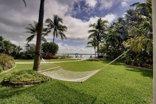 Stylish Oceanfront Vacation Rental with Private Beach, Pool, and Hot Tub in Florida Keys - Key West - 4