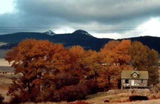 Secluded Mountain Cabin with Charming Deck and Views in Glen, Montana - Glen - 0