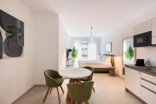 RELSTAY - De Angeli - Milan - 5