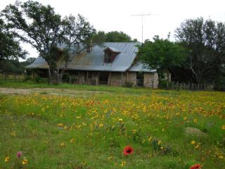 Peaceful and Secluded Lodge Rental near Llano, Texas - Llano - 9