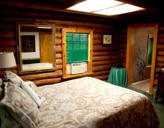 Romantic Suite Ideal for a Desert Vacation near Albuquerque, New Mexico - Cedar Crest - 2