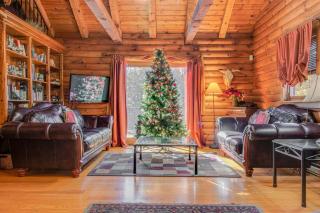 Log Cabin with a Hot Tub in Ellicottville, For Magical Glamping Escapes in New York - Ellicottville - 7