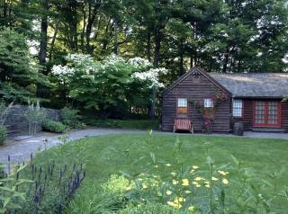 Romantic Year-Round Cabin Getaway with Free Wi-Fi in Saugerties, New York - Saugerties - 0