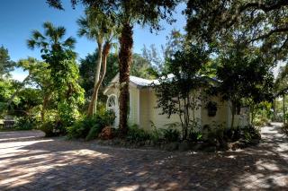 Luxury Cottage Rental with Direct Beach Access in Siesta Key, Florida - Sarasota - 7
