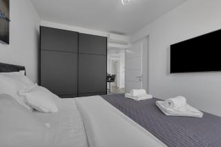 Luxury Sea View Apartment Sunrise - 6
