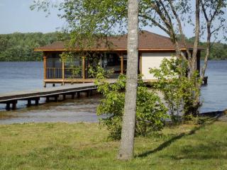 Stunning Lakeside Cabin Rental with Private Boat Dock in Louisa County, Virginia - Mineral - 5