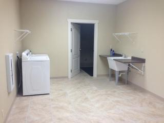 Spacious Countryside Getaway Ideal for Large Groups near Wichita, Kansas - - 7