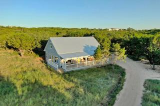 Peaceful Retreat at Dripping Springs Perfect for Texas Hill Country Weekend Getaways - Dripping Springs - 0
