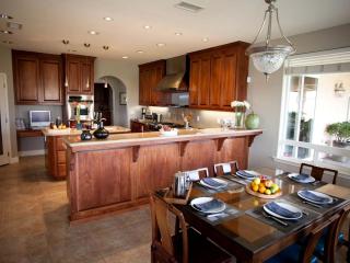 Spacious Luxury Getaway with Vineyard Views in Paso Robles, California - Creston - 6