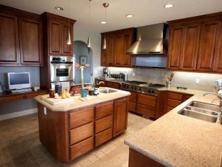 Spacious Luxury Getaway with Vineyard Views in Paso Robles, California - Creston - 5
