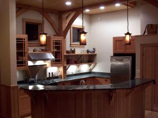 Stunning Waterfront Cabin with a Boathouse on Tupper Lake in New York - - 5