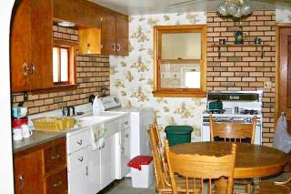 Cozy Cottage Rental for Six on a Working Ranch in Crawford, Nebraska - - 2