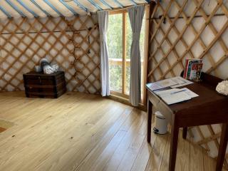 Peaceful Couples Yurt with Hot Tub in Dripping Springs, Texas - Hammetts Crossing - 8