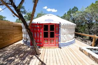 Fabulous Yurt with Hot Tub for Couples in Dripping Springs, Texas - Hammetts Crossing - 0