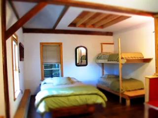 Rustic Barn Rental near the Catskills Perfect for Glamping in Upstate New York - Bloomville - 7
