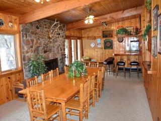 Picturesque Cottage for a Riverside Retreat near Big Sky, Montana - Gallatin Gateway - 2