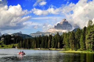 Inexpensive Peaceful Staycation with Views from Decks near Grand Forks, North Dakota - - 2